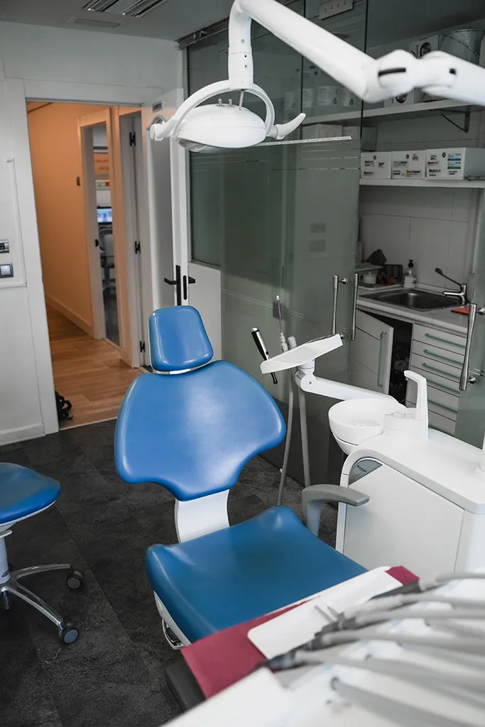 Gabinete dental donde adaptamos las prótesis