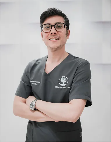 Gonzalo Jiménez Pérez, odontólogo en la Clínica Dental Martínez Lozano